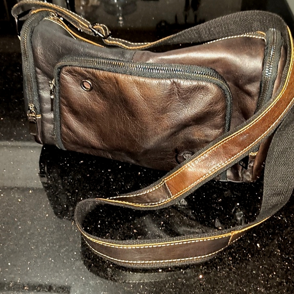Bullcaptain Brown Leather Crossbody Bag NWOT